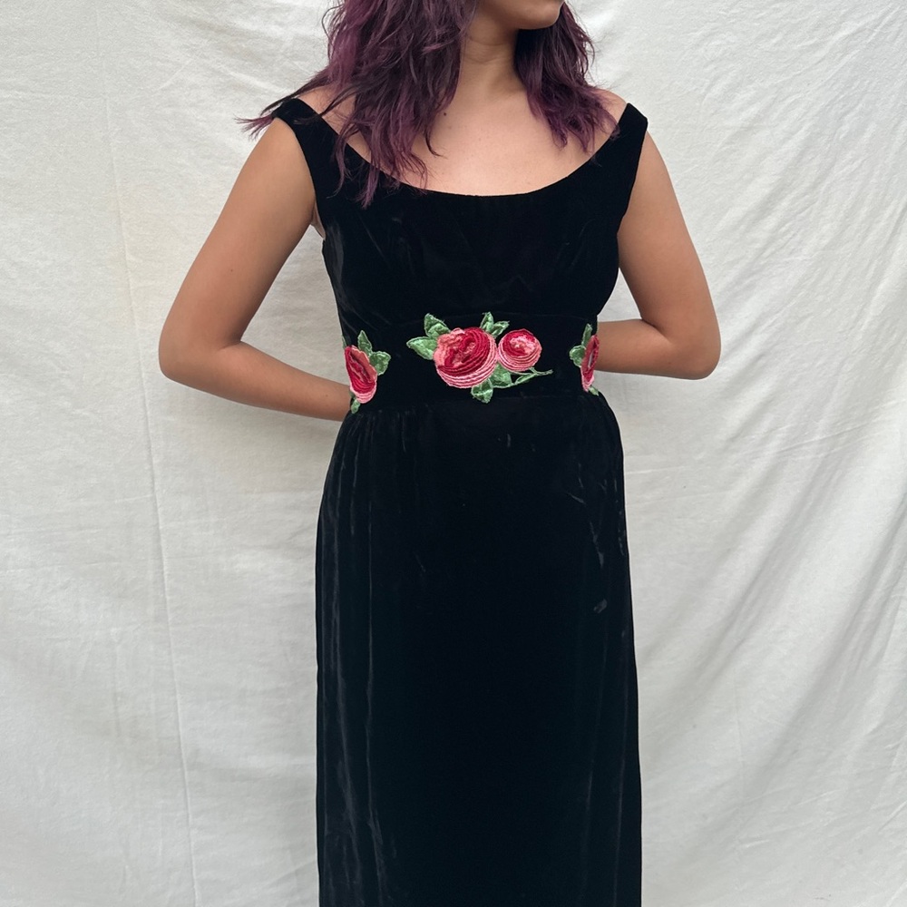 1970s Velvet Dress - Picture 2 of 12